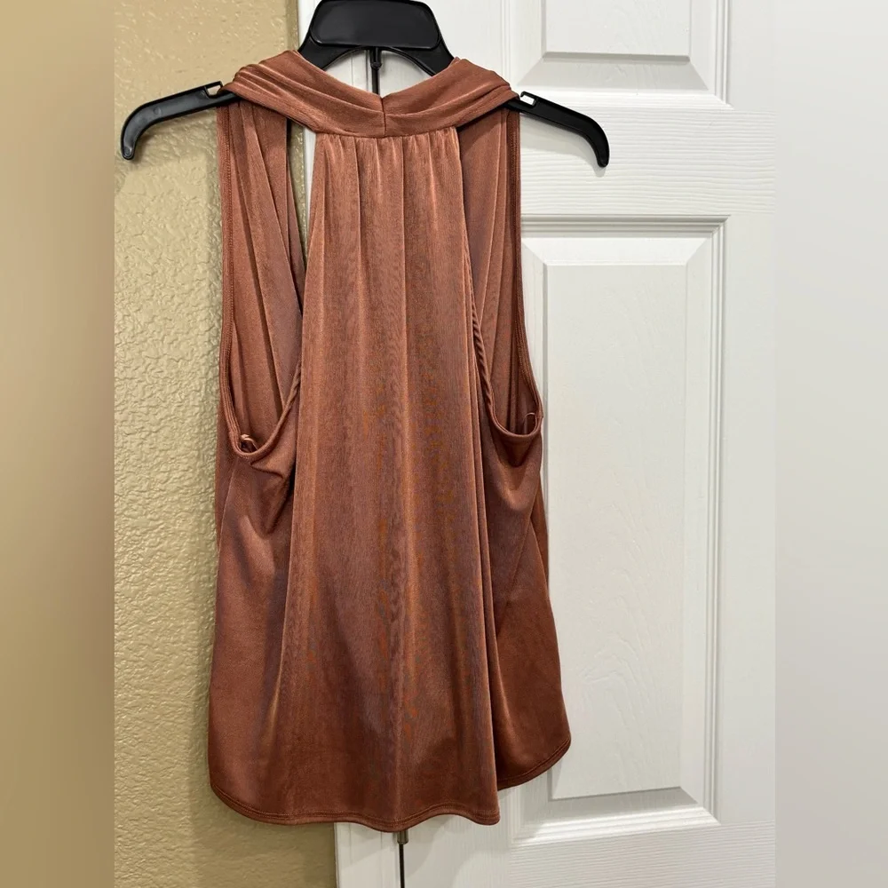 Green Envelope Sleeveless Drape Blouse - Brown size L - Picture 2 of 3